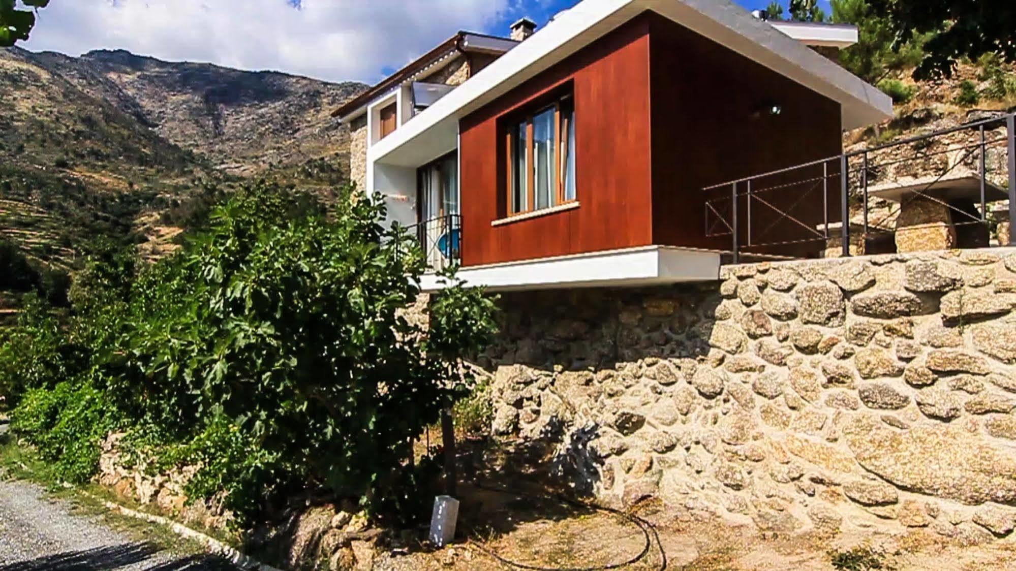 Quinta Do Circo - Serra Da Estrela - Turismo Rural Cortes do Meio Exterior photo